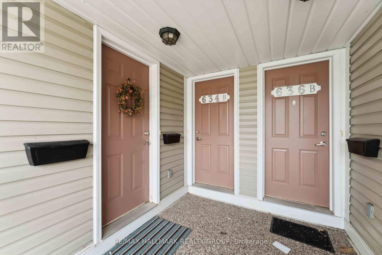 B - 634 Chapman Mills Drive, Ottawa, Ontario  K2J 0V4 - Photo 2 - X12098053