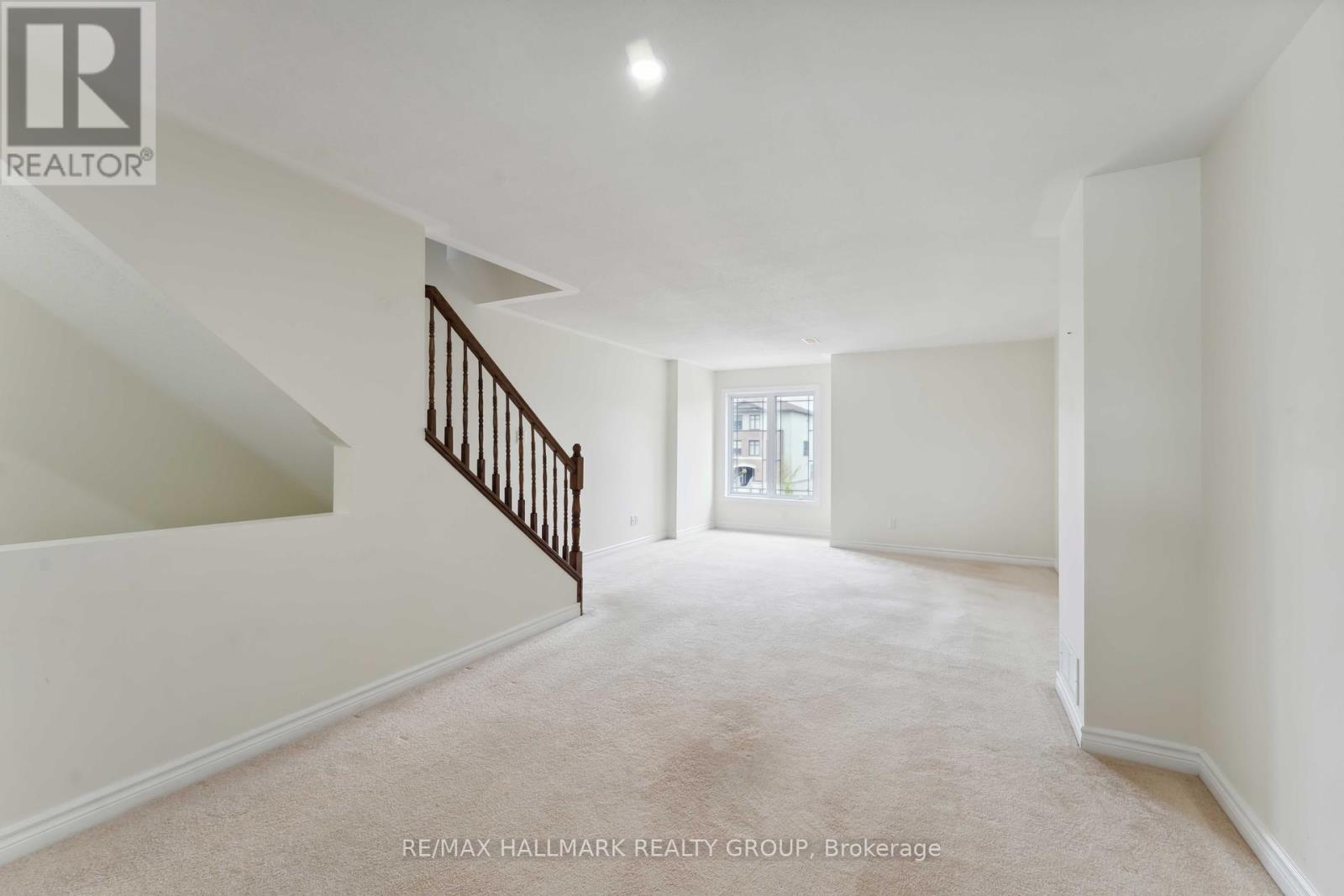 B - 634 Chapman Mills Drive, Ottawa, Ontario  K2J 0V4 - Photo 5 - X12098053