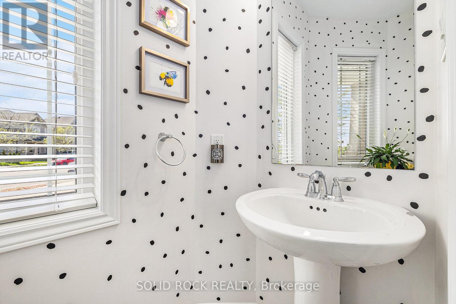 508 Acceptance Place, Ottawa, Ontario  K2M 2T6 - Photo 6 - X12156054