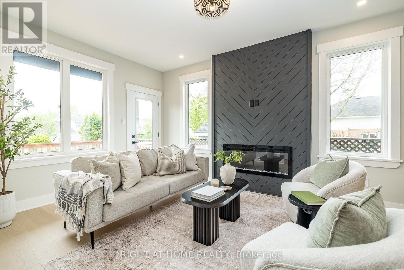 Property at B - 8 GARDNER STREET image 4