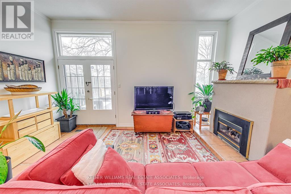 9 - 24 Reid Drive, Mississauga, Ontario  L5M 2A6 - Photo 9 - W12155005