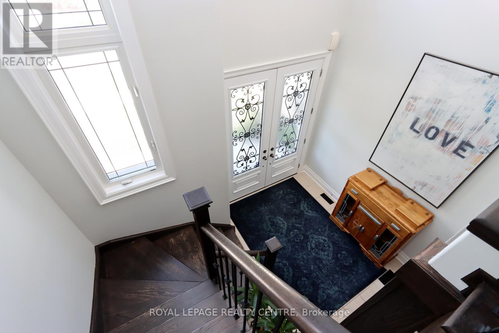 41 Holt Drive, New Tecumseth, Ontario  L9R 0H8 - Photo 21 - N12156061
