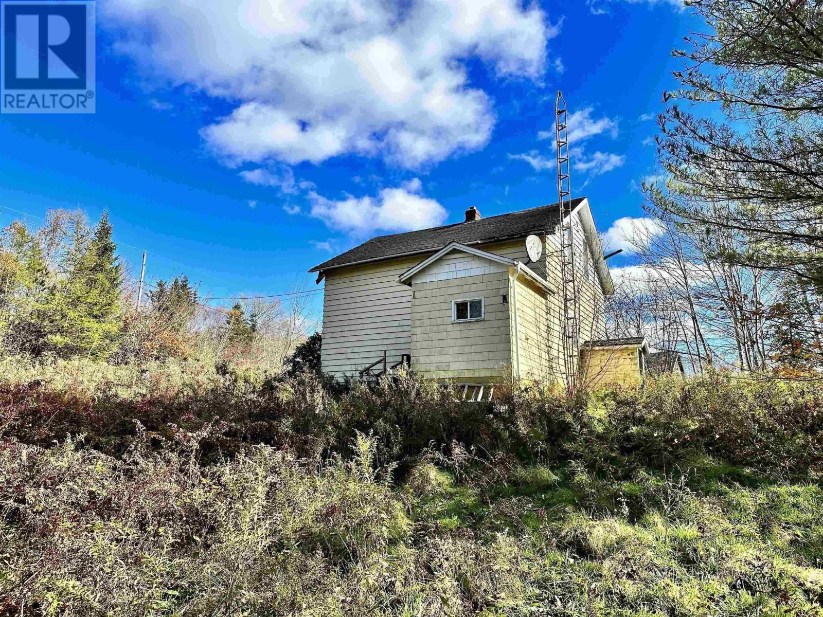 409 Highway 224, Sheet Harbour, Nova Scotia  B0J 3B0 - Photo 10 - 202501845