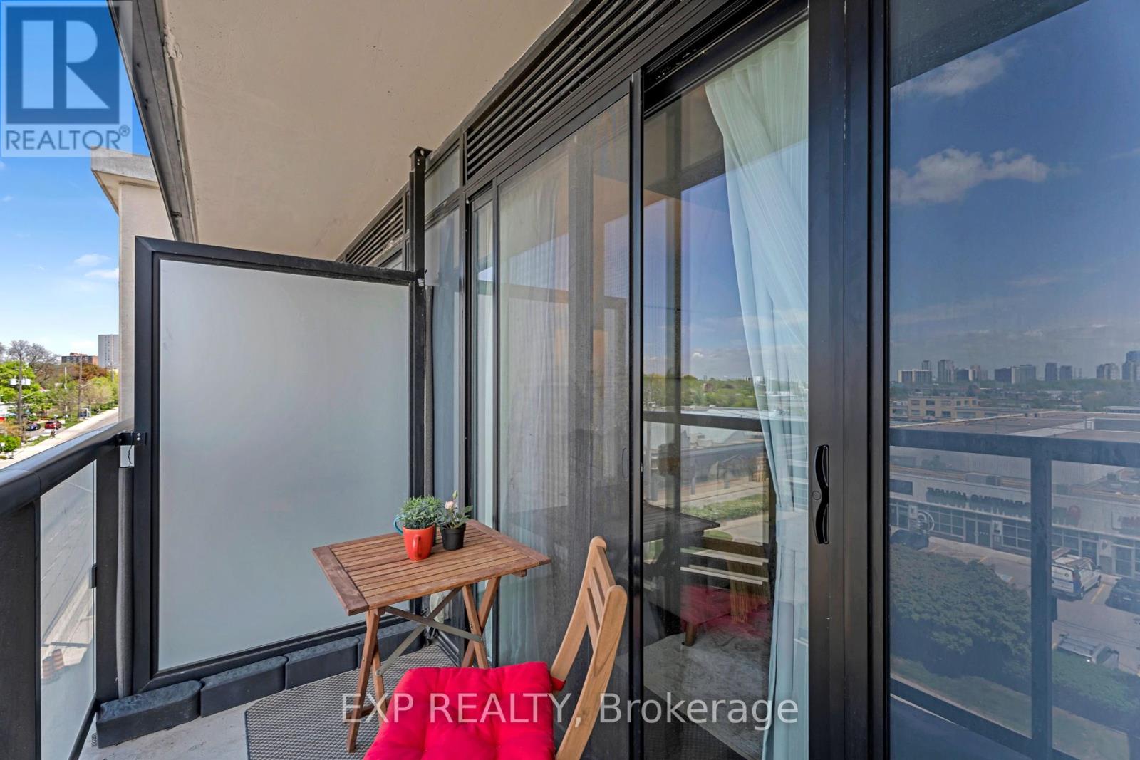 516 - 1401 O'connor Drive, Toronto, Ontario  M4B 2V5 - Photo 22 - E12087830
