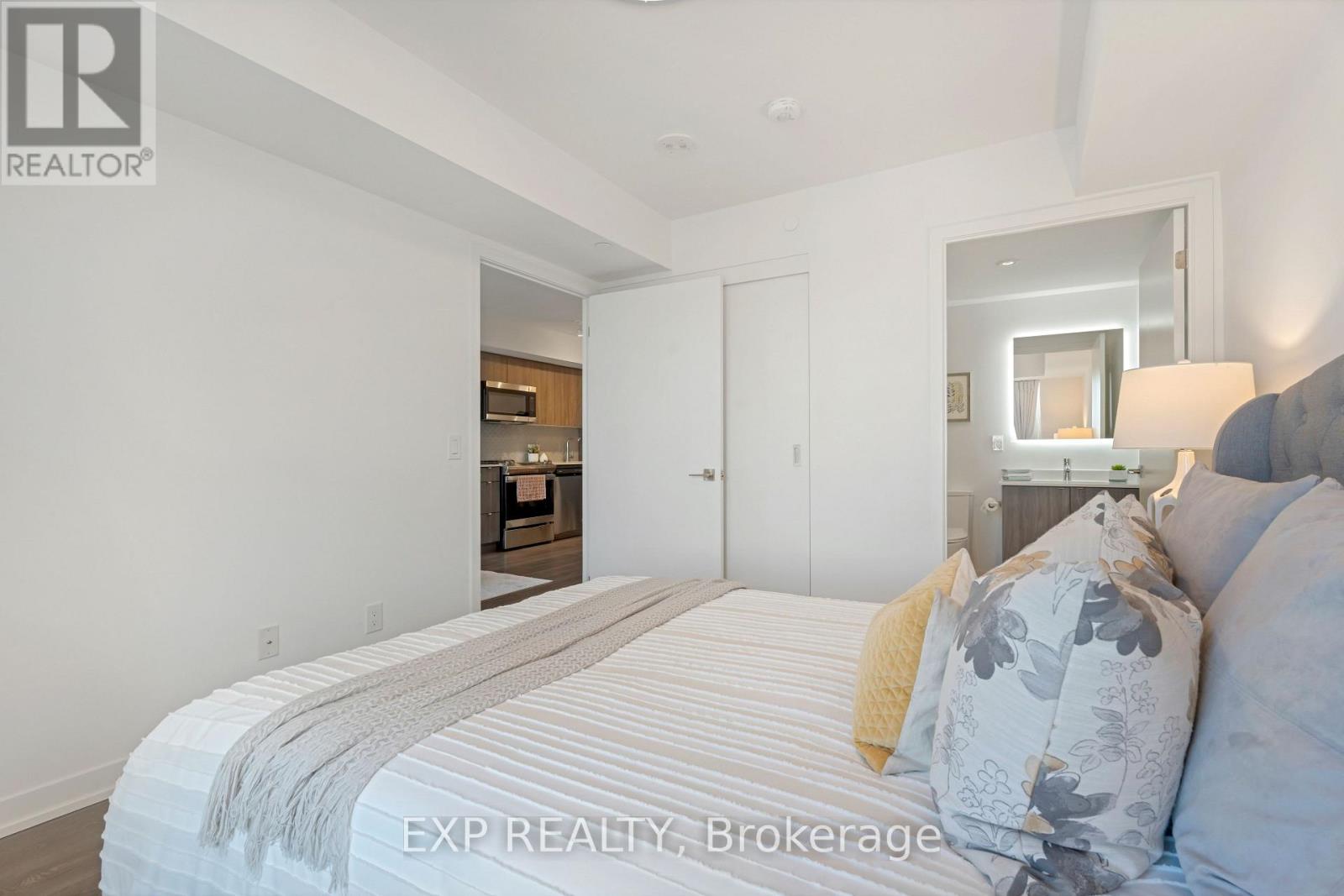 516 - 1401 O'connor Drive, Toronto, Ontario  M4B 2V5 - Photo 18 - E12087830