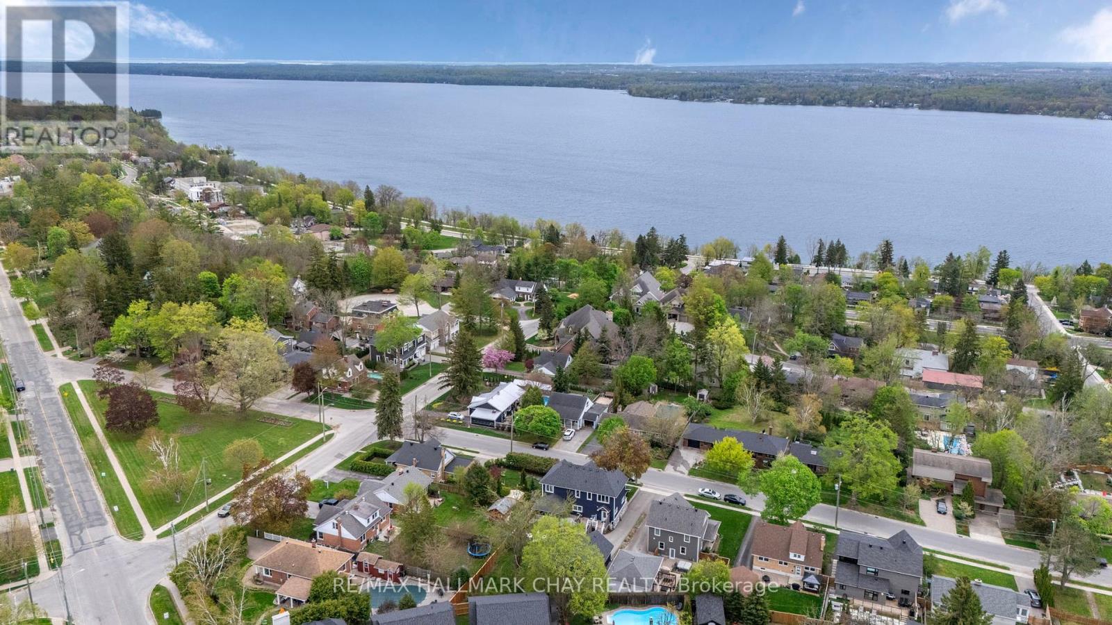 54 Highland Avenue, Barrie, Ontario  L4M 1N3 - Photo 48 - S12153362