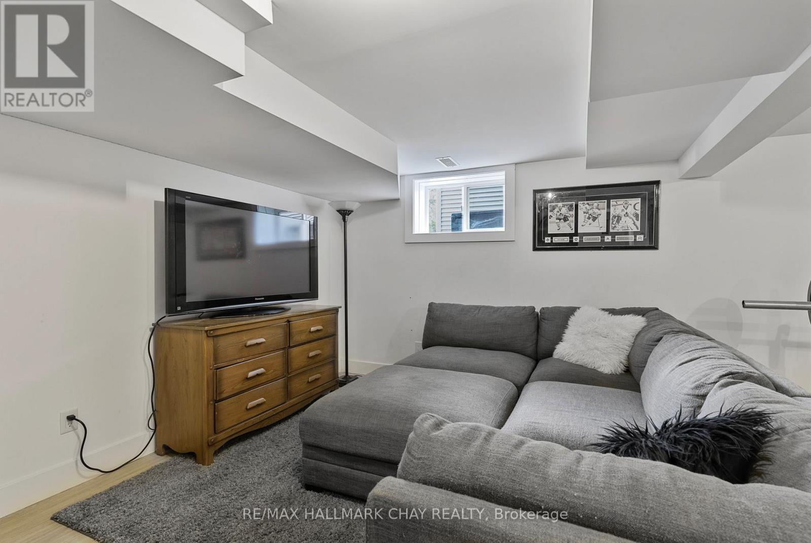 54 Highland Avenue, Barrie, Ontario  L4M 1N3 - Photo 42 - S12153362