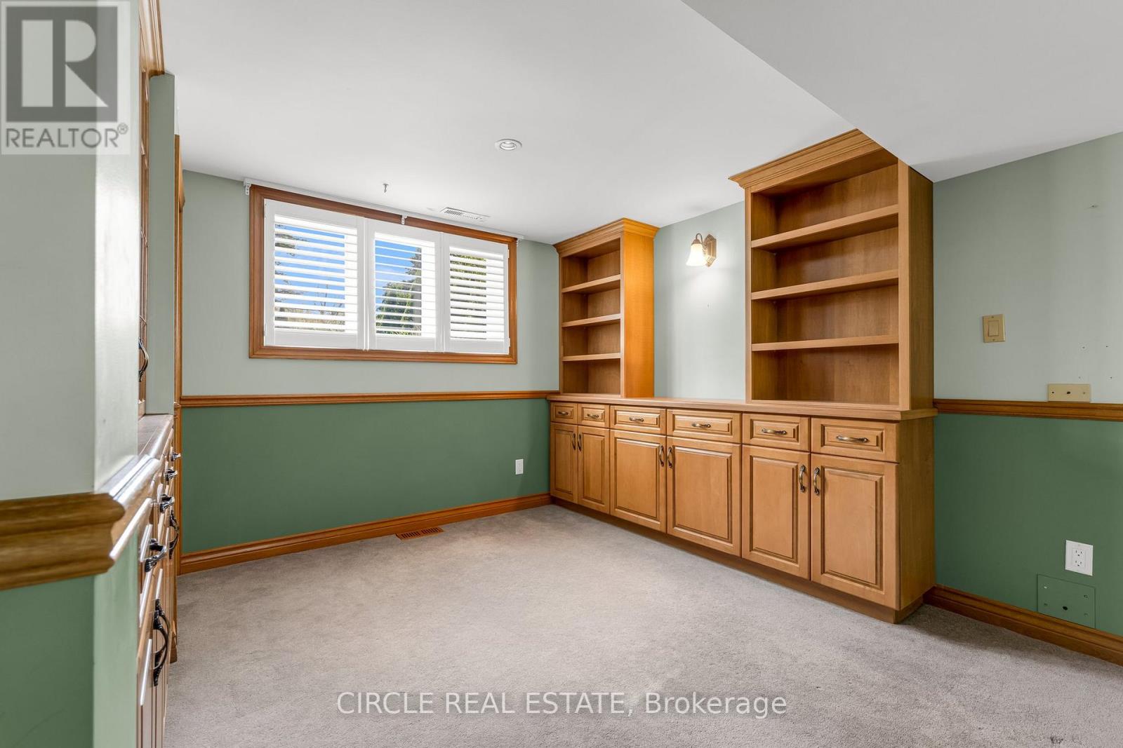 12 Old Coach Road, St. Catharines (Lakeshore), Ontario  L2N 2P3 - Photo 24 - X12155852