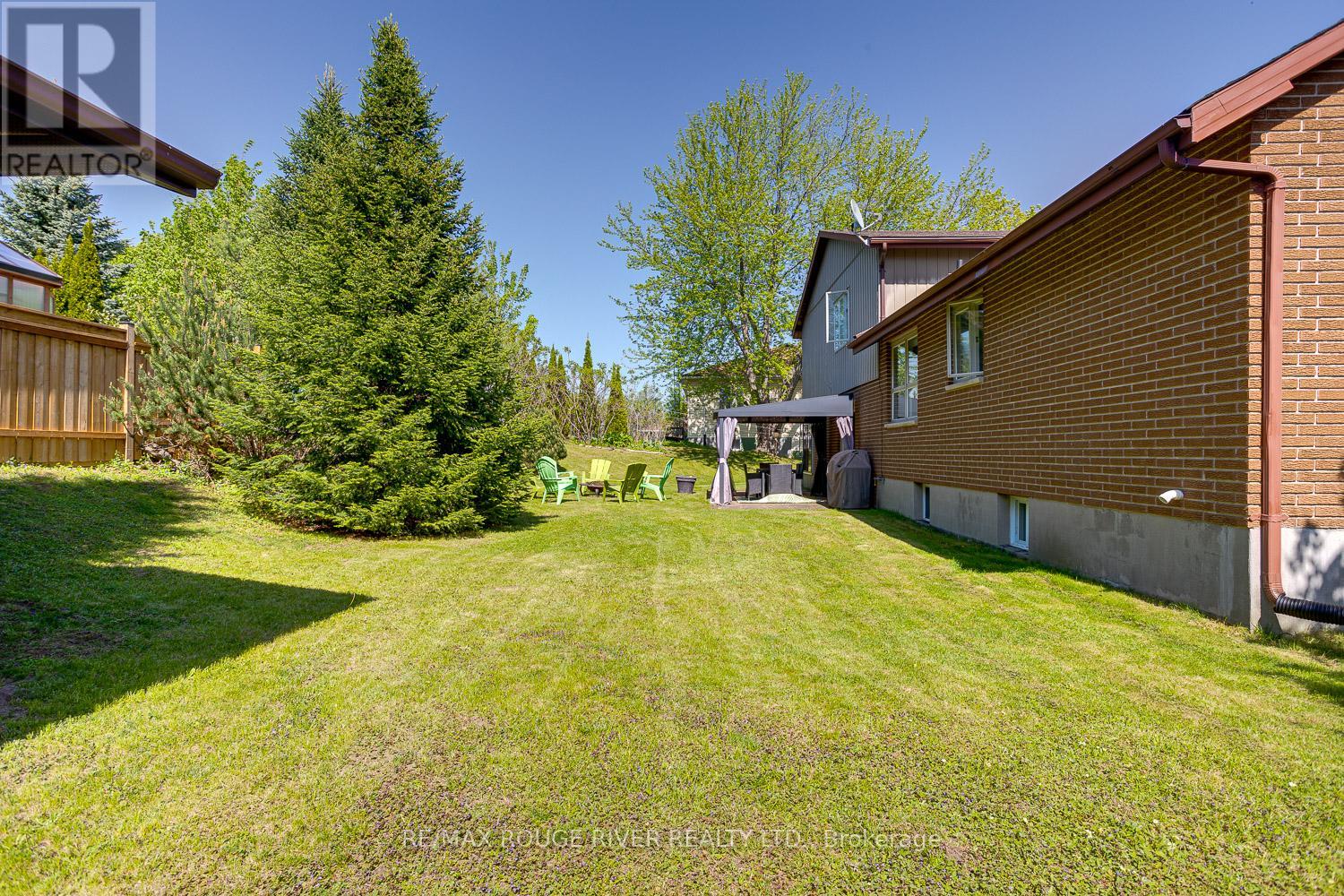 10 Lakeview Heights, Brighton, Ontario  K0K 1H0 - Photo 9 - X12156113