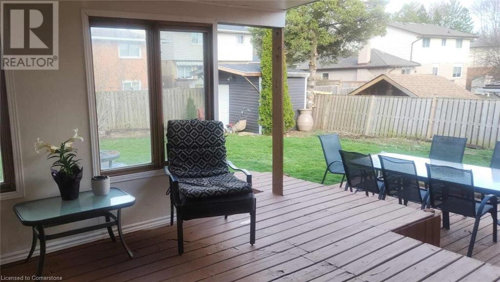 320 Country Hill Drive, Kitchener, Ontario  N2E 2C2 - Photo 24 - 40727763