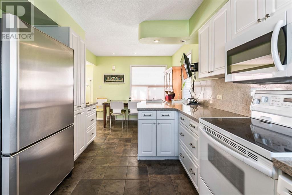 2313 Richmond Road Sw, Calgary, Alberta  T2T 5E3 - Photo 12 - A2204360