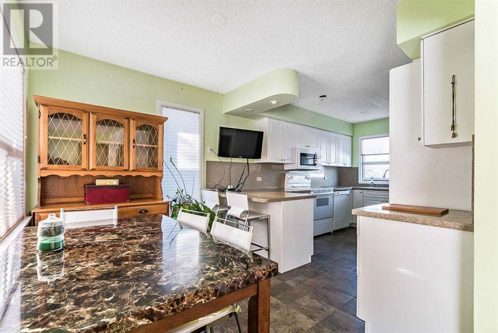 2313 Richmond Road Sw, Calgary, Alberta  T2T 5E3 - Photo 9 - A2204360