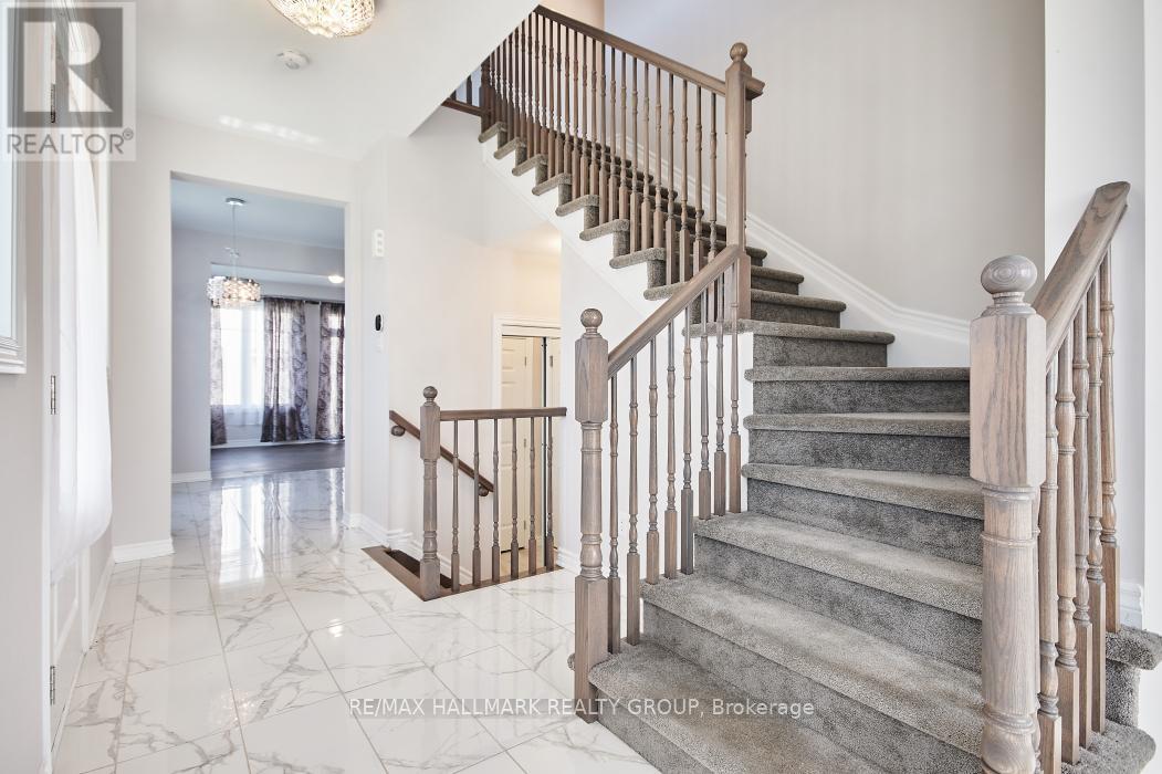 221 Merak Way, Ottawa, Ontario  K2J 6N7 - Photo 7 - X12156110