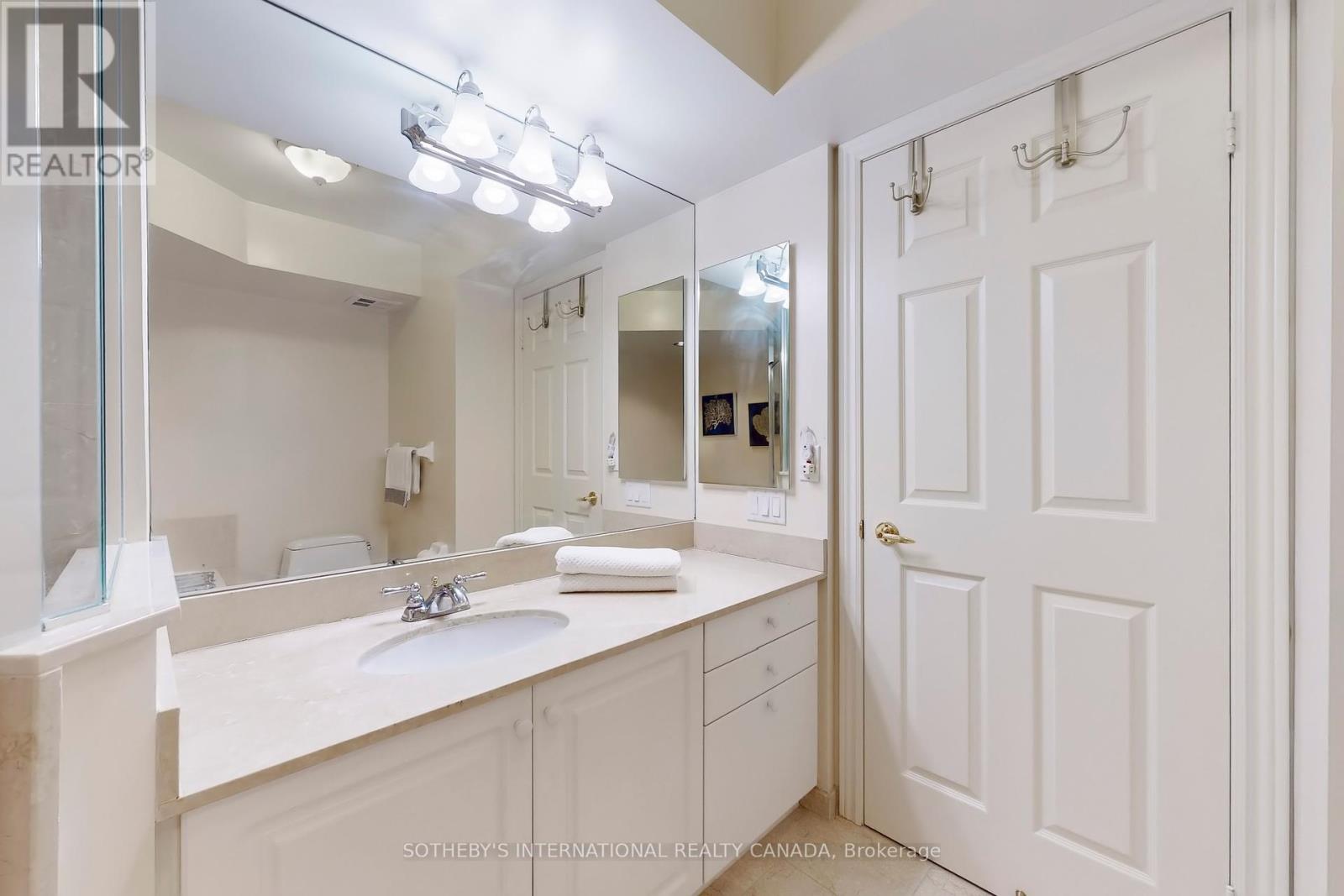 611 - 89 Skymark Drive, Toronto, Ontario  M2H 3S6 - Photo 20 - C12156098