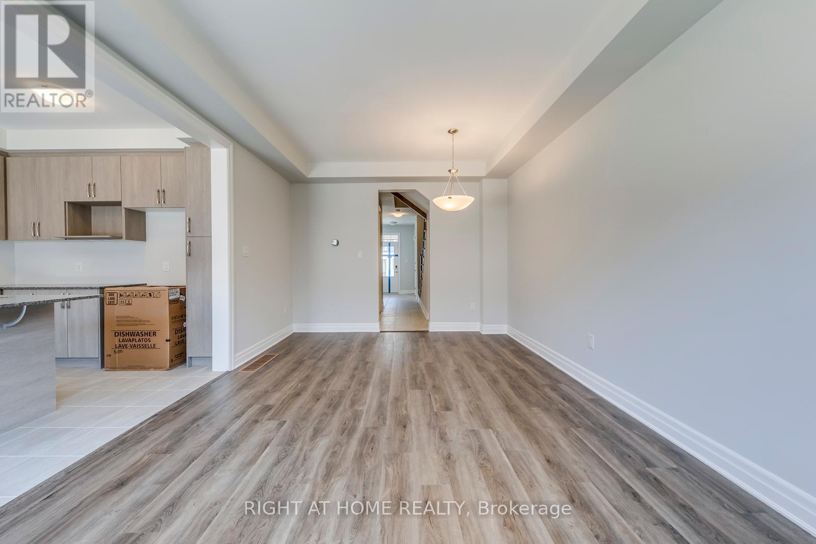 3258 Brigadier Avenue, Pickering, Ontario  L1X 0T1 - Photo 7 - E12156085