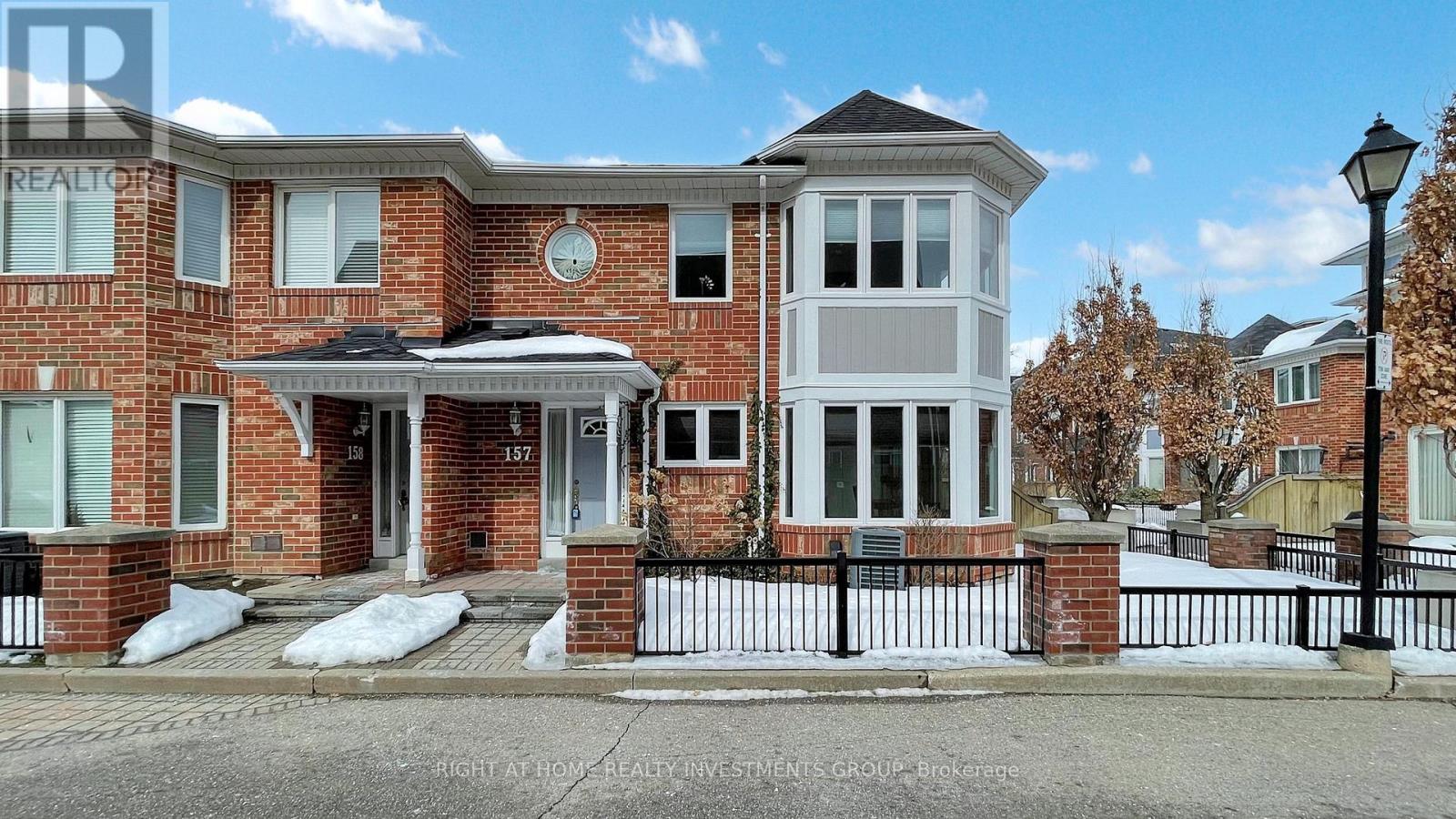 Property at 157 - 18 CLARK AVENUE W image 1