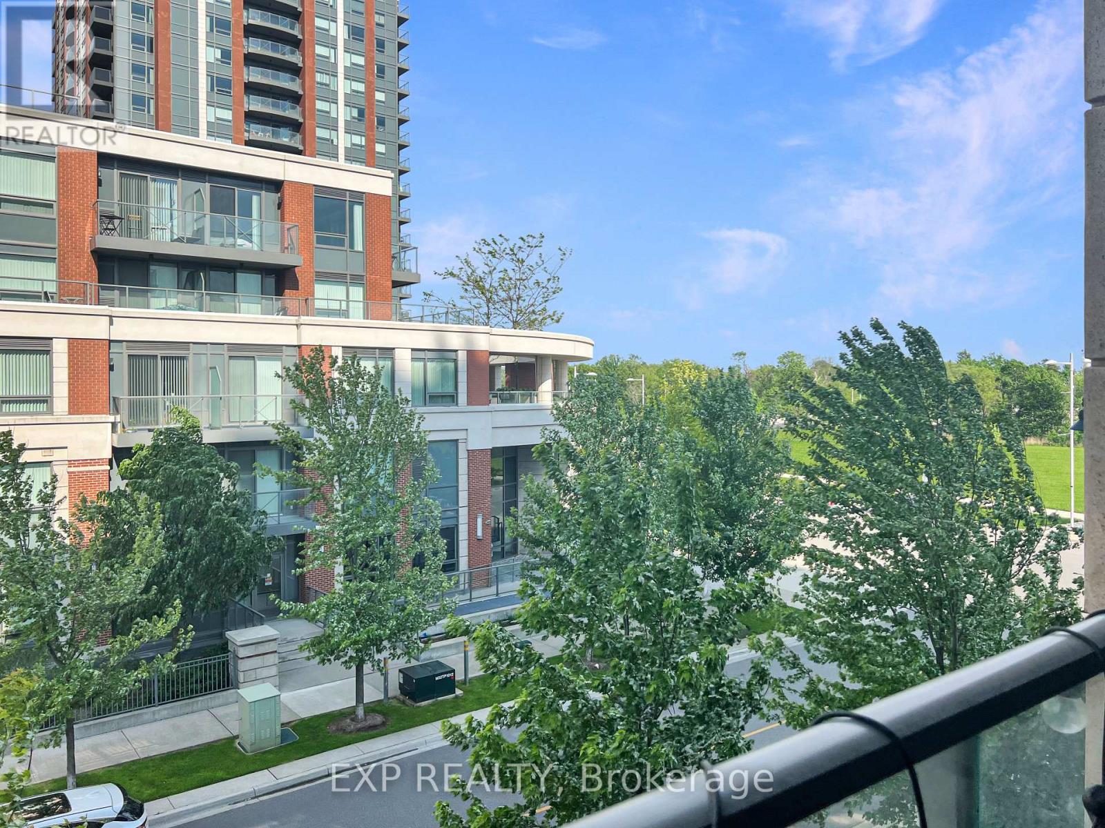 315 - 18 Uptown Drive, Markham, Ontario  L3R 9R1 - Photo 14 - N12156120