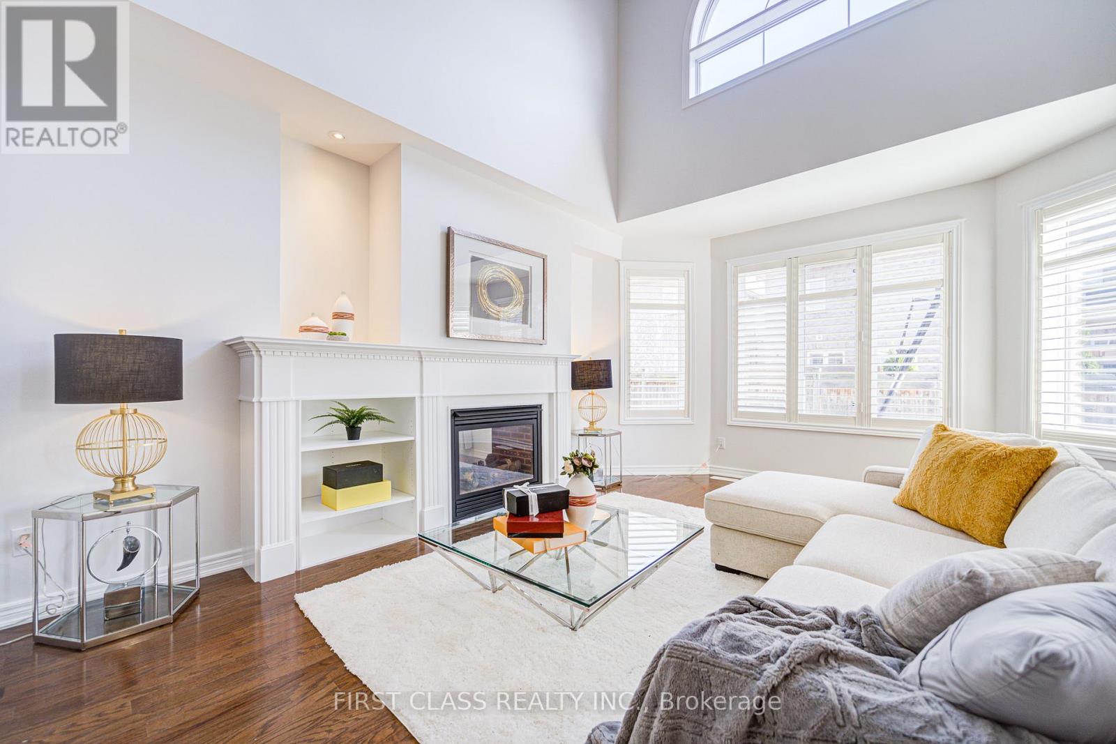 566 North Park Boulevard, Oakville, Ontario  L6M 0N7 - Photo 15 - W12156090