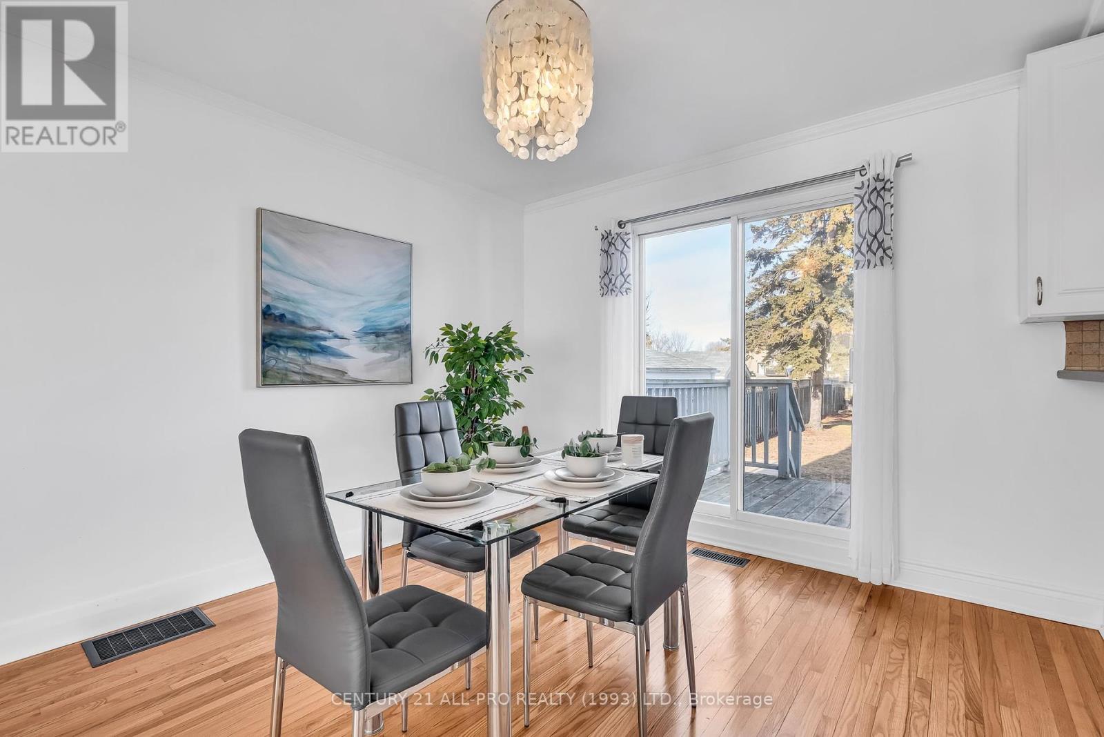 154 Munroe Street, Cobourg, Ontario  K9A 1C1 - Photo 11 - X12156128