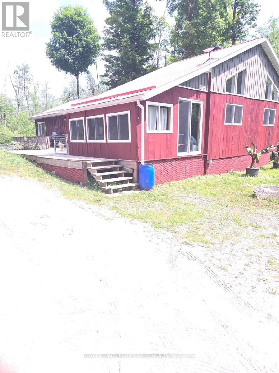 1612 Shanick Road, Marmora And Lake (Marmora Ward), Ontario  K0K 2M0 - Photo 1 - X12156143