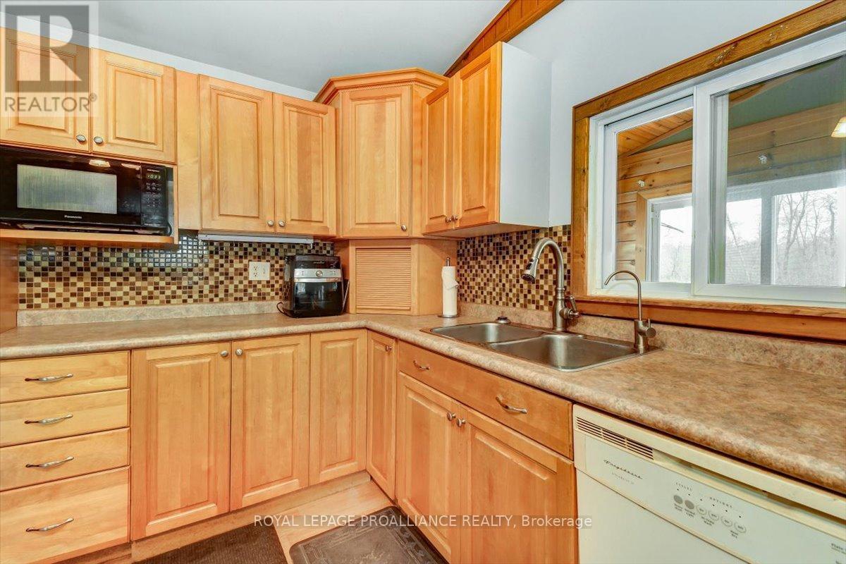 1612 Shanick Road, Marmora And Lake (Marmora Ward), Ontario  K0K 2M0 - Photo 13 - X12156143