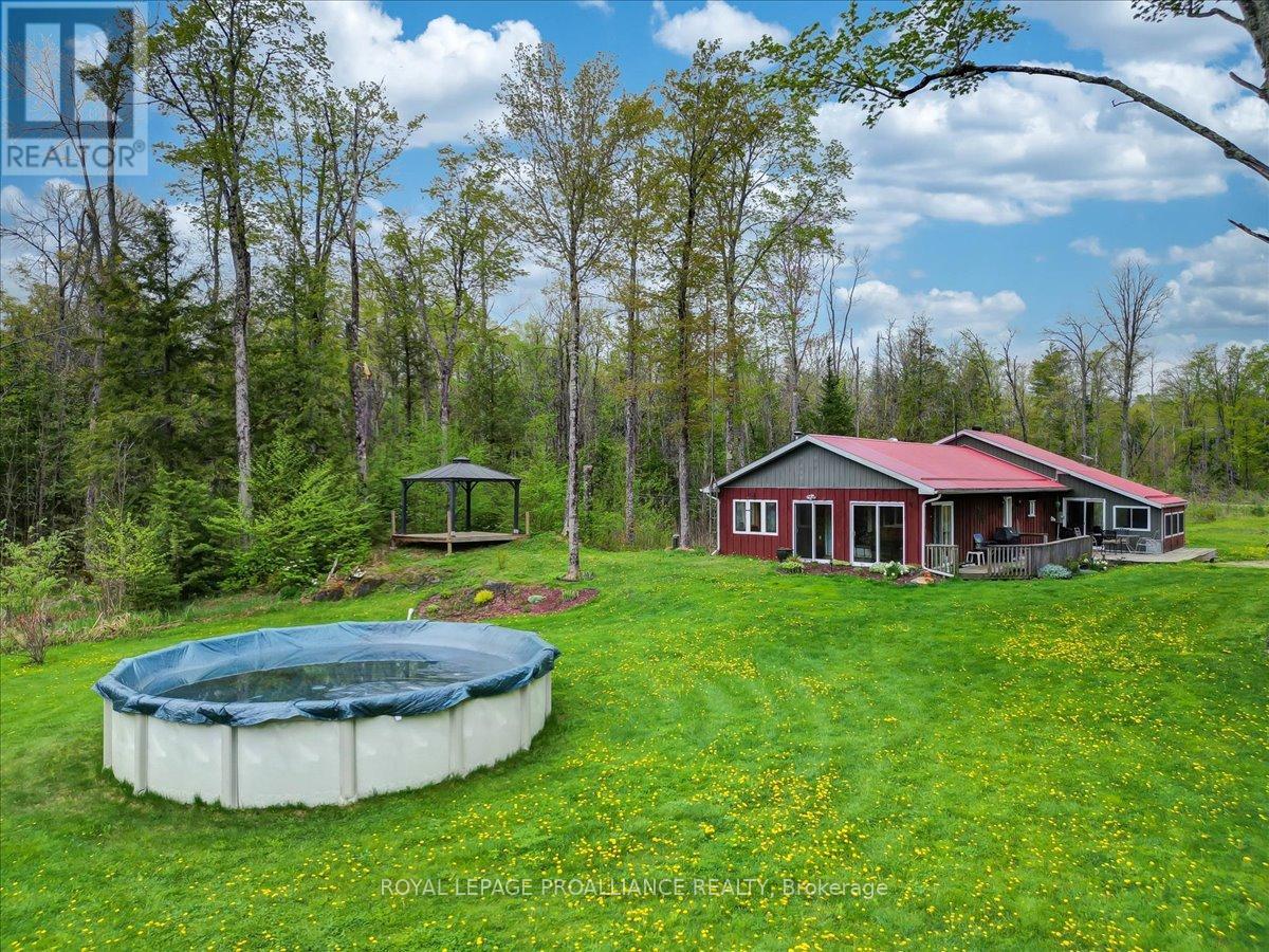 1612 Shanick Road, Marmora And Lake (Marmora Ward), Ontario  K0K 2M0 - Photo 6 - X12156143