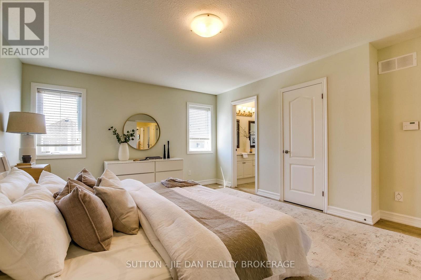 1260 Lawson Road, London North, Ontario  N6G 5K9 - Photo 17 - X12156141