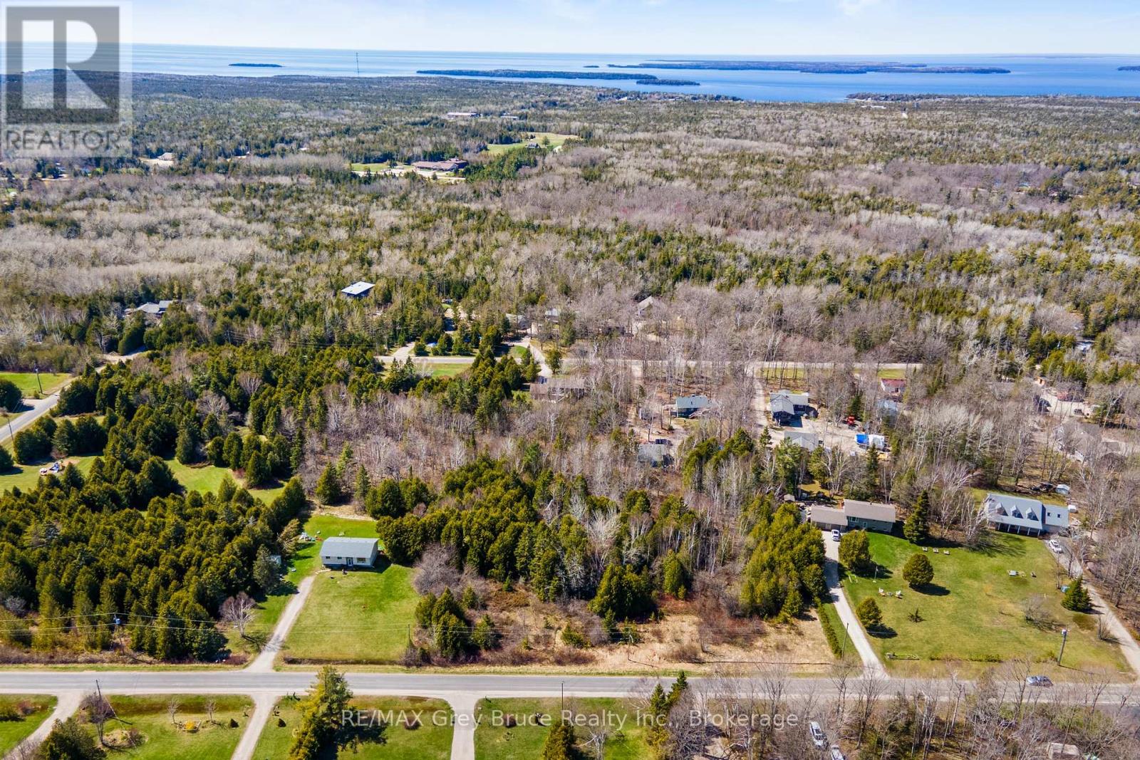57 Maple Golf Crescent, Northern Bruce Peninsula, Ontario  N0H 2R0 - Photo 16 - X11956564