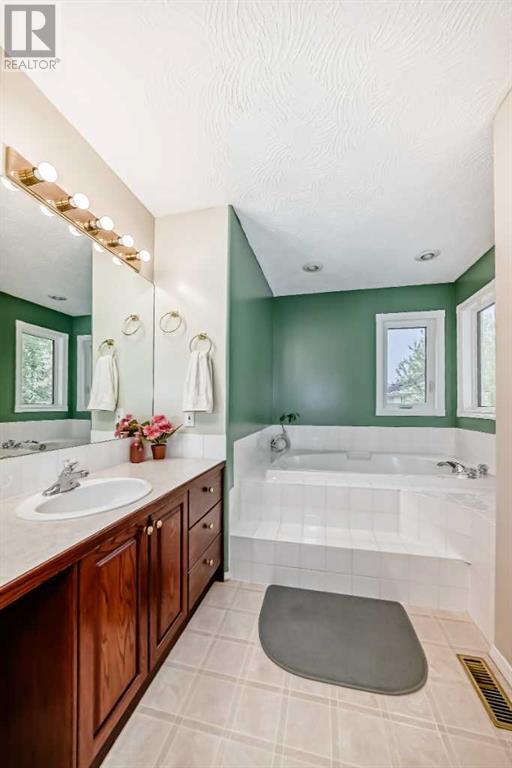 5031 57 Street, Innisfail, Alberta  T4G 1R4 - Photo 26 - A2222208