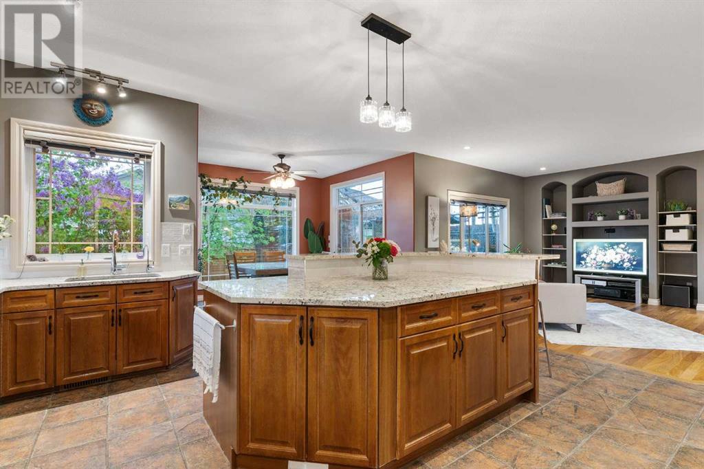 3 Valley Crest Rise Nw, Calgary, Alberta  T3B 5W8 - Photo 15 - A2220514