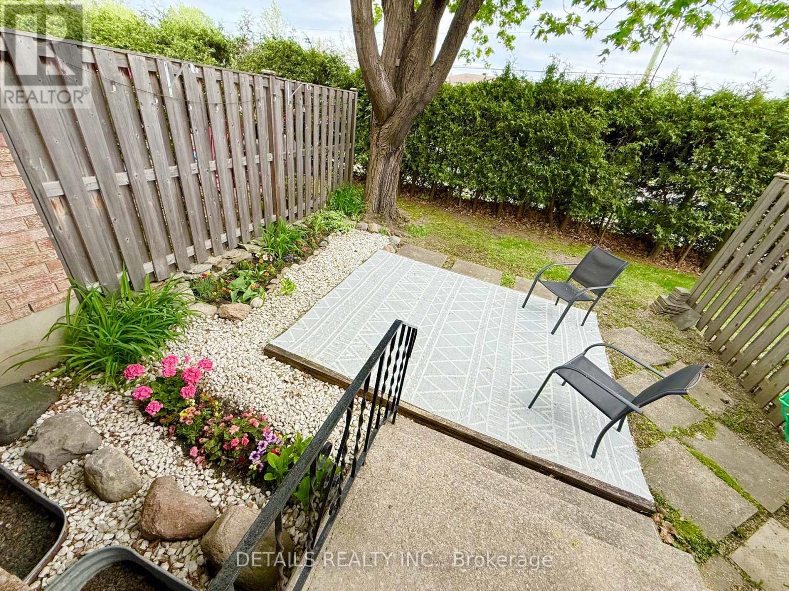 Property at 10 - 2 BERTONA STREET image 4