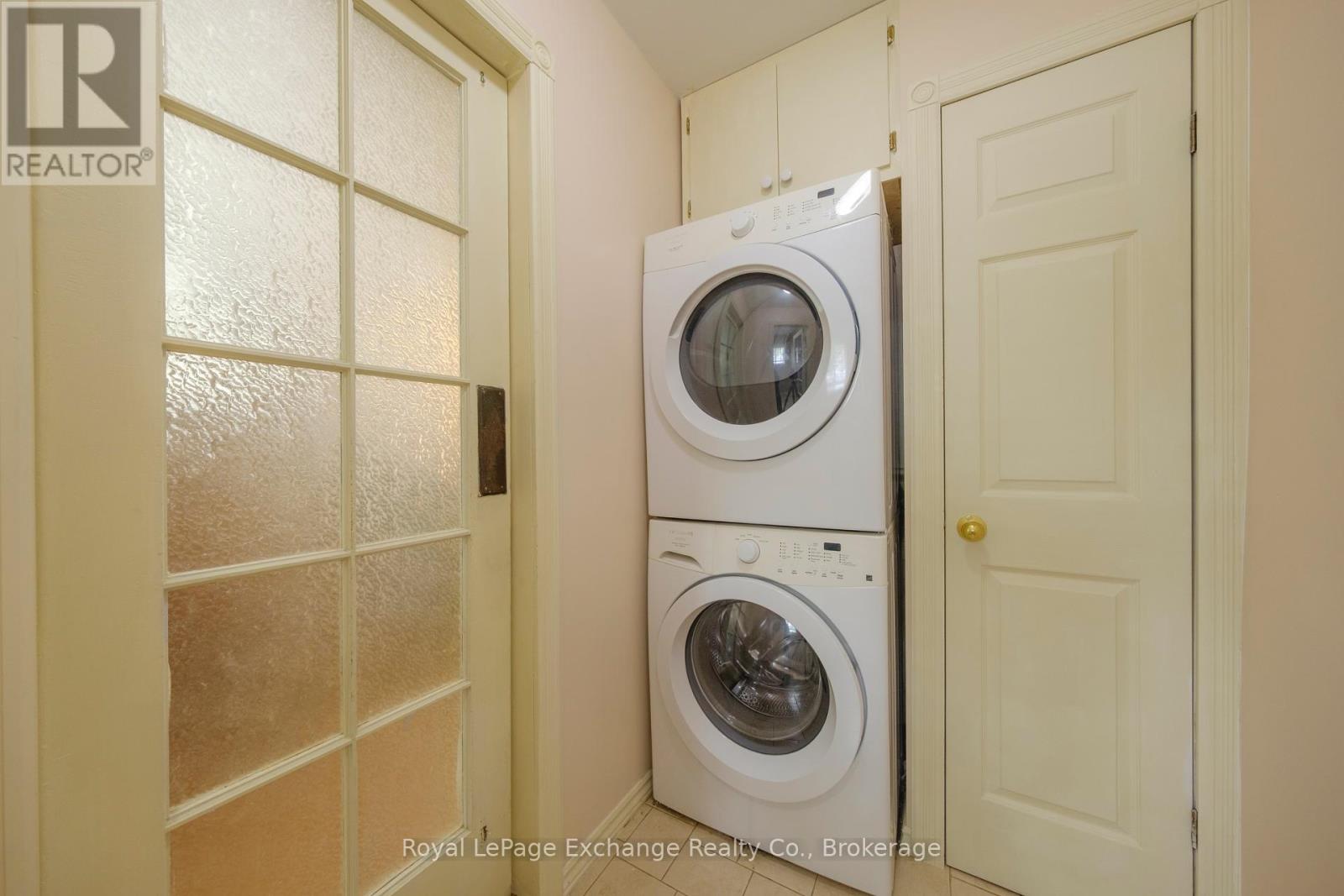 357 Ross Street, Huron-Kinloss (Lucknow), Ontario  N0G 2H0 - Photo 8 - X12156127