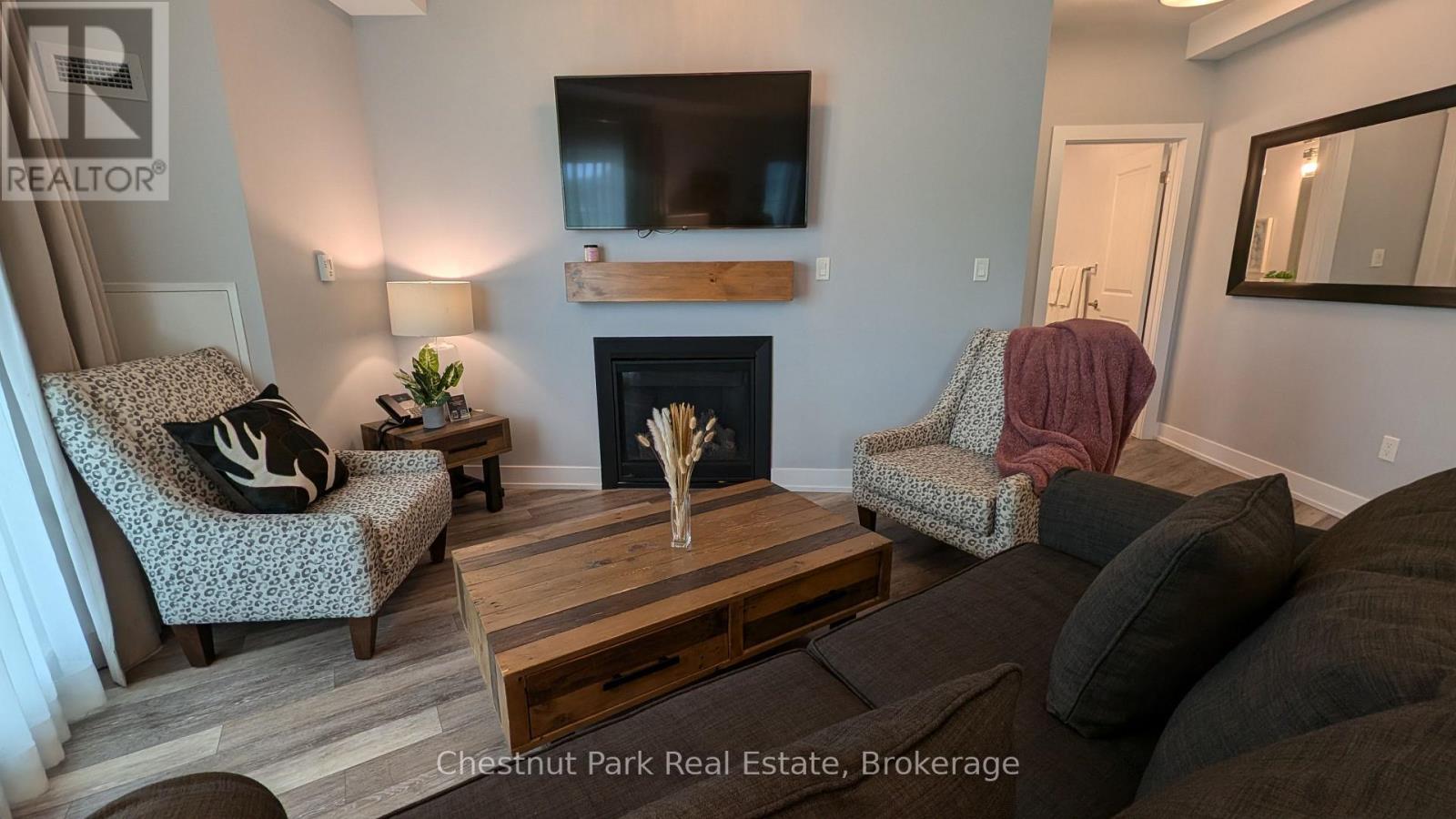 316 - 25 Pen Lake Point Road, Huntsville, Ontario  P1H 1A9 - Photo 8 - X12156133