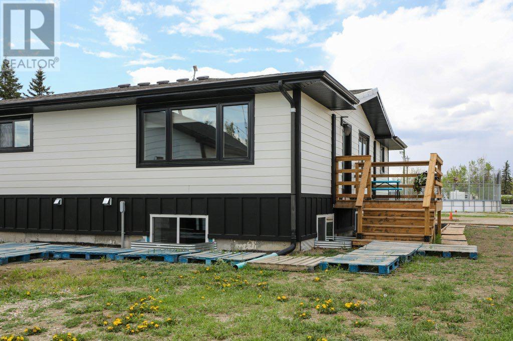 212 1st Avenue S, Champion, Alberta  T0L 0R0 - Photo 37 - A2219257