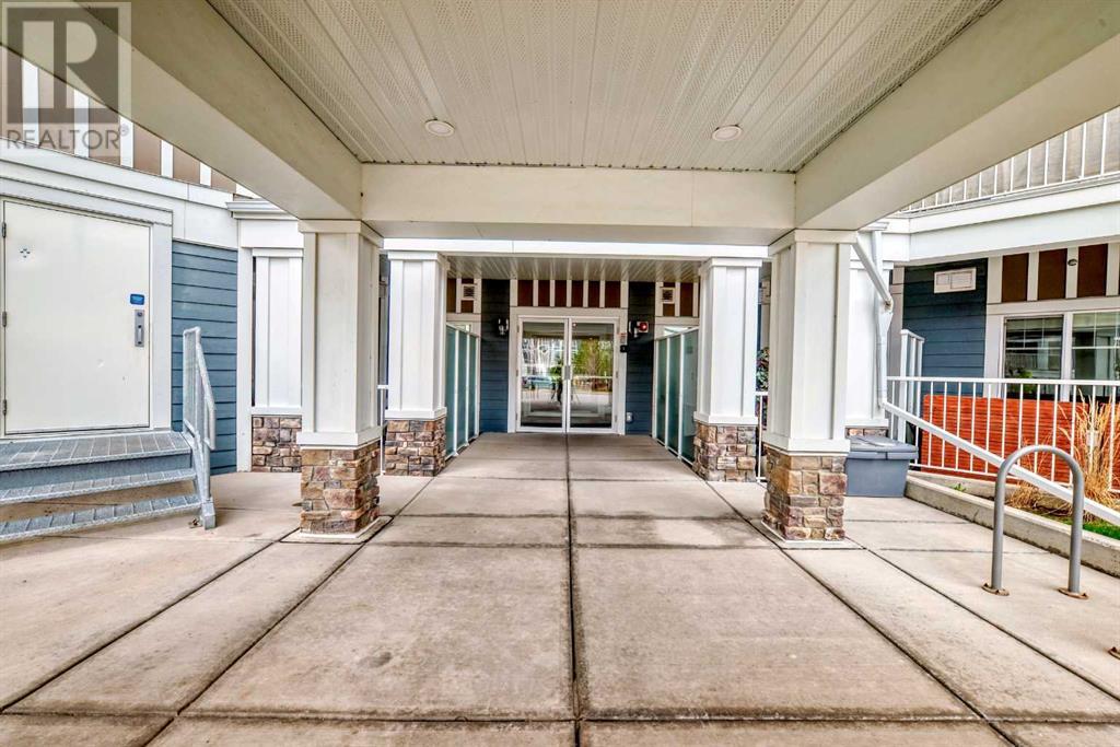 Property at 110, 110 Auburn Meadows View SE image 3