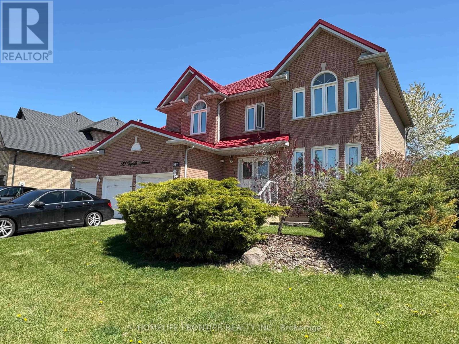 581 Wycliffe Avenue, Vaughan, Ontario  L4L 8S8 - Photo 37 - N12141813