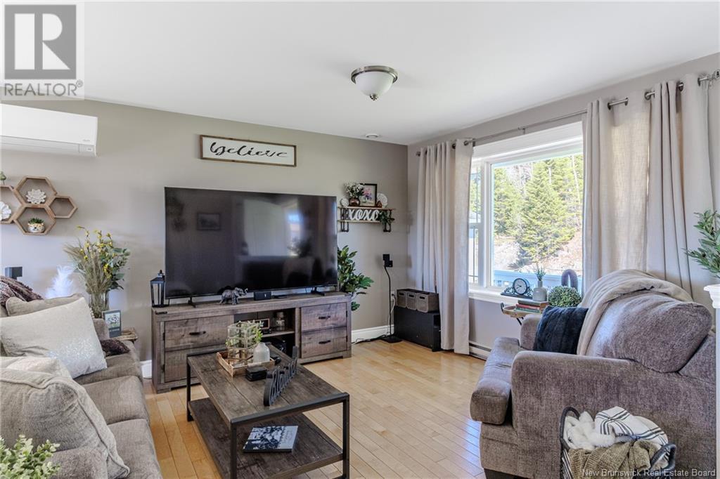 Property at 25 Reba Road image 3