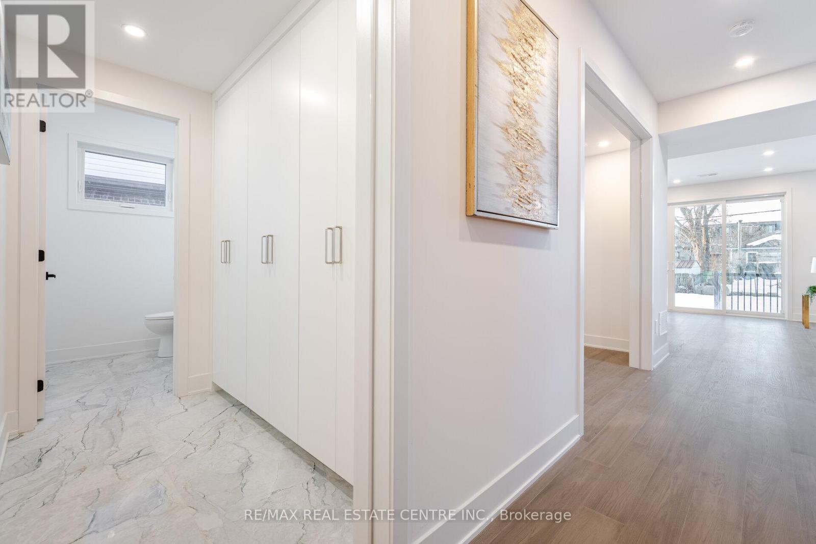 404 Melrose Street, Toronto (Mimico), Ontario  M8Z 1H1 - Photo 16 - W12156132
