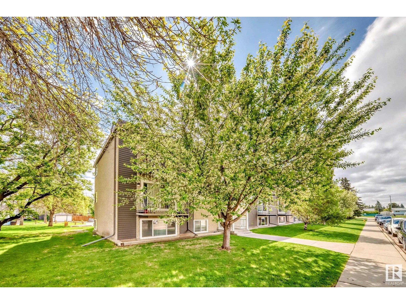Property at #107 10023 164 ST NW image 3