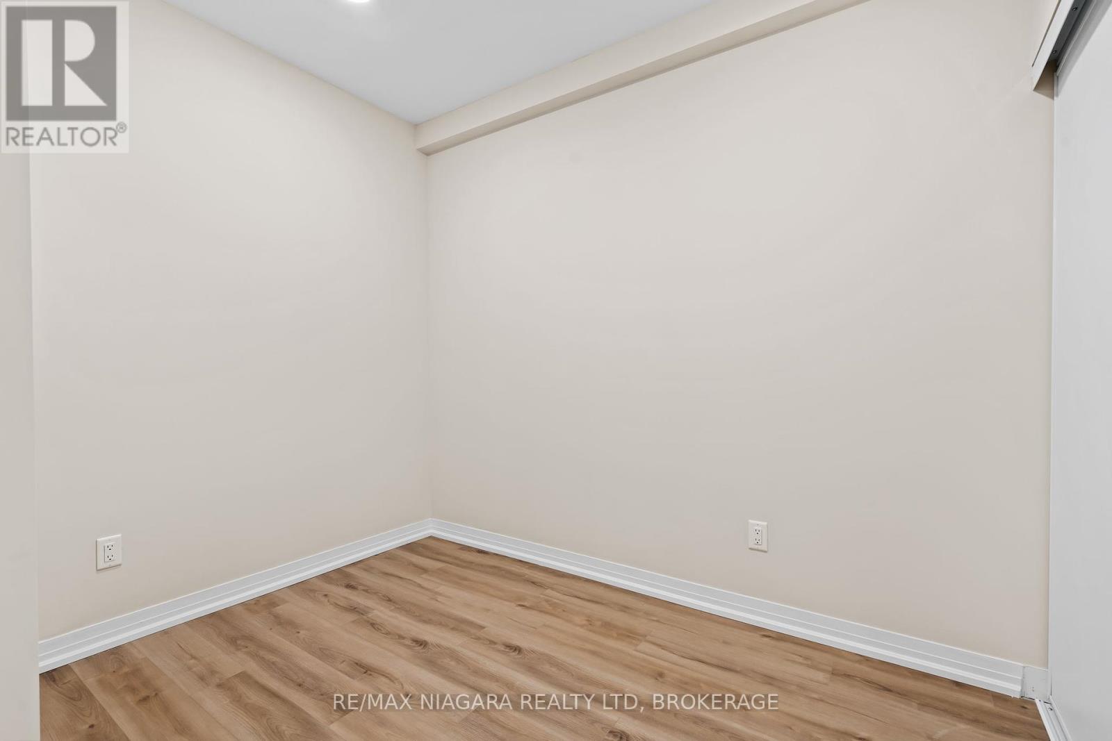 204 - 50 Herrick Avenue, St. Catharines, Ontario  L2P 0G3 - Photo 13 - X12156156