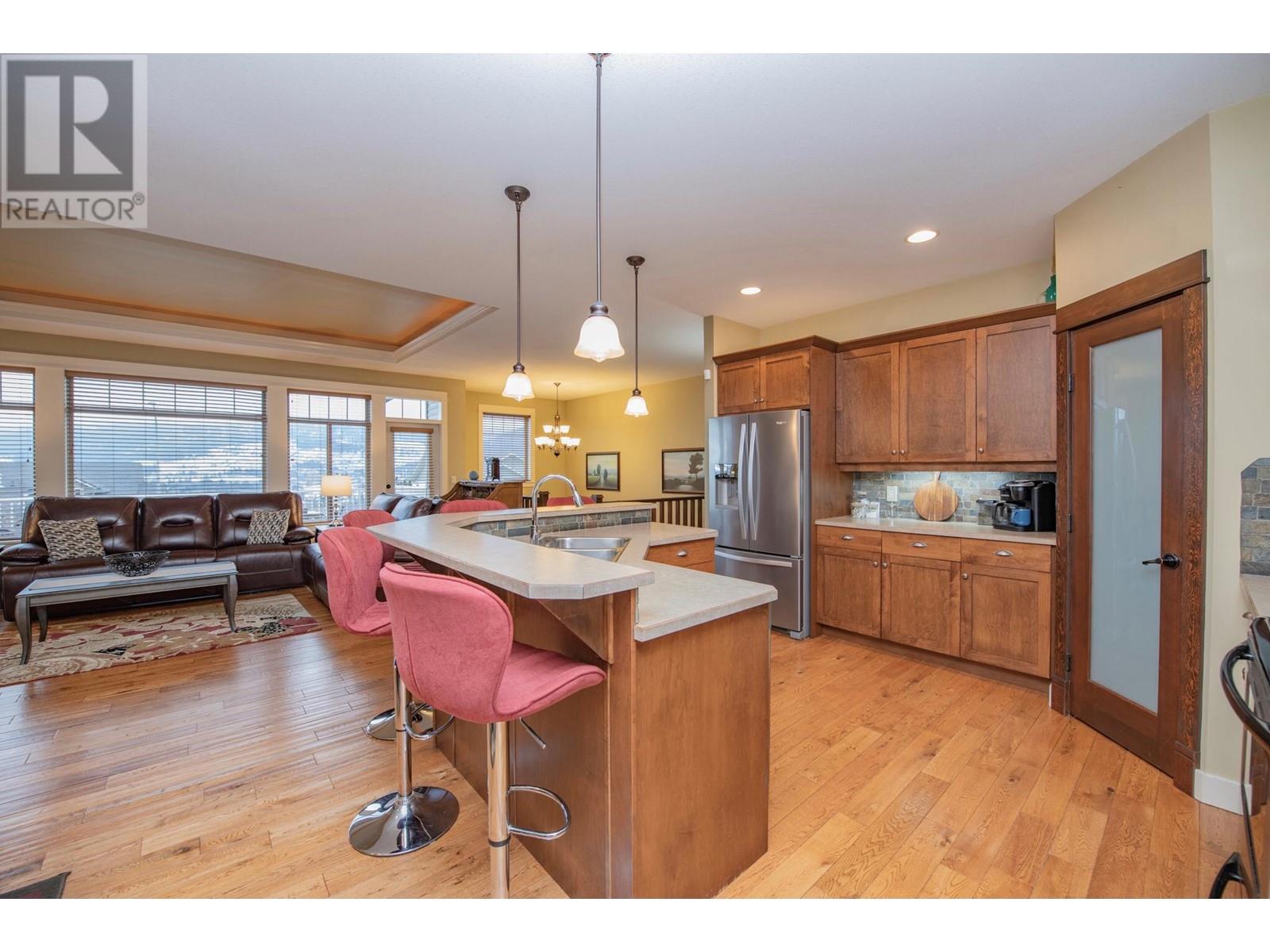 523 Middleton Way, Coldstream, British Columbia  V1B 3A3 - Photo 16 - 10333569