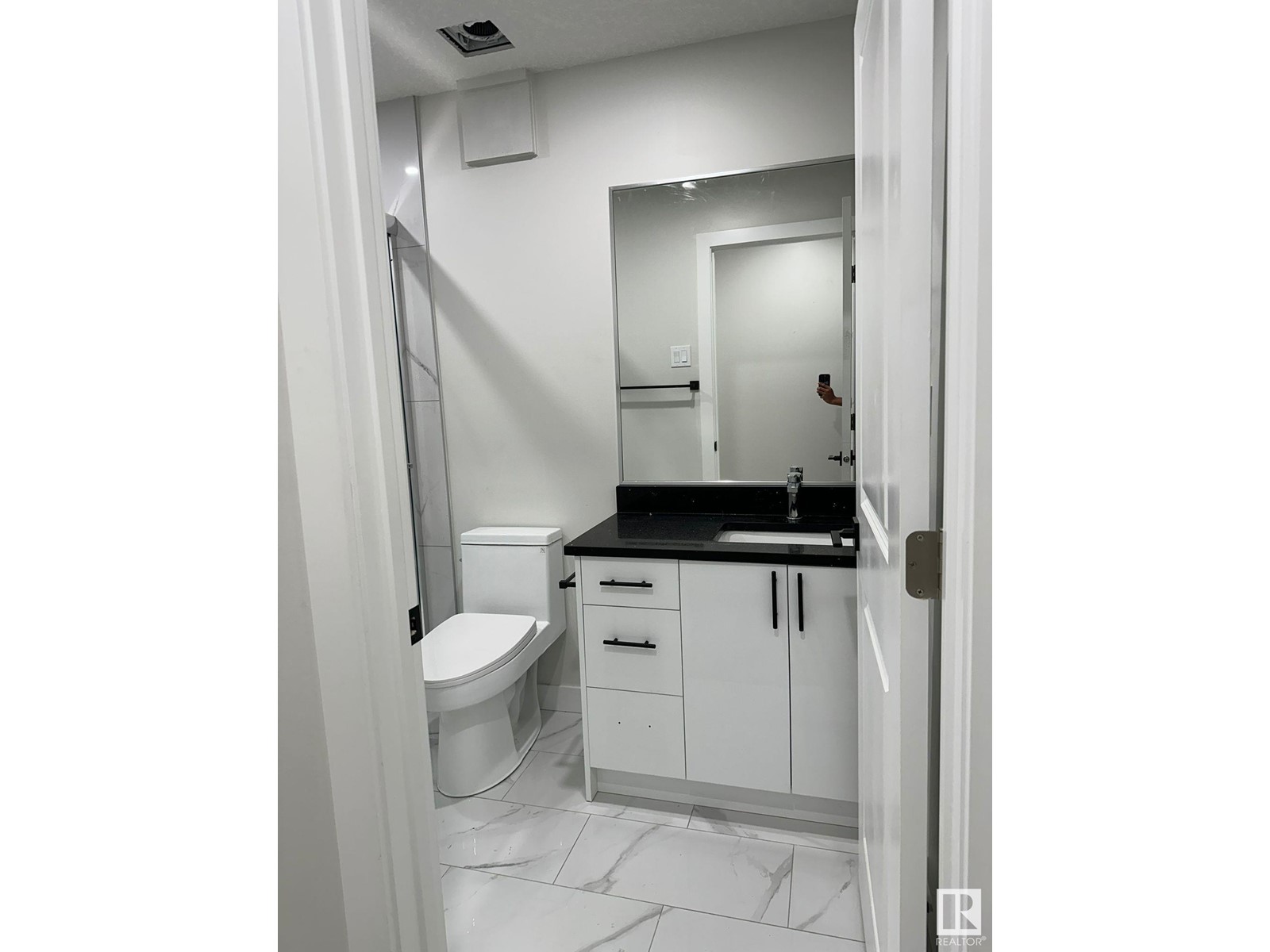 5168 2 Av Sw, Edmonton, Alberta  T6X 0R4 - Photo 36 - E4429680