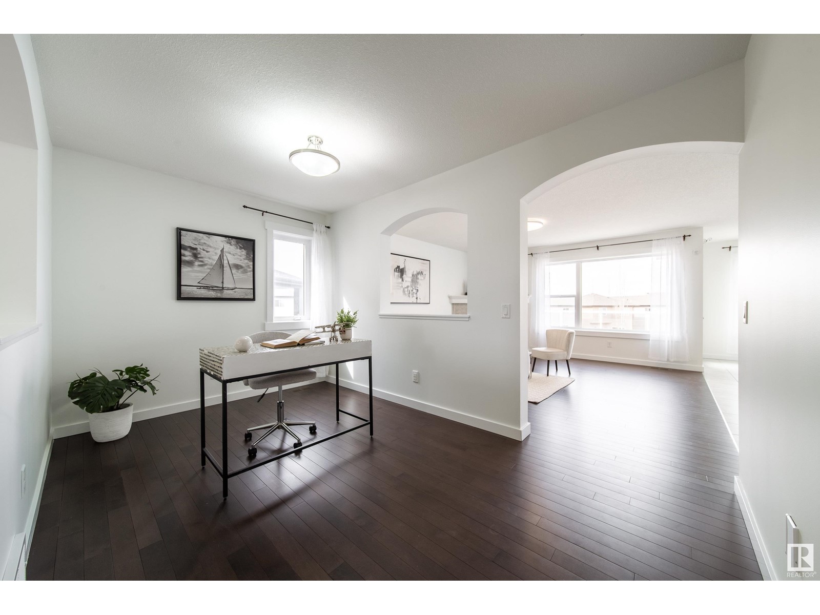 5168 2 Av Sw, Edmonton, Alberta  T6X 0R4 - Photo 2 - E4429680