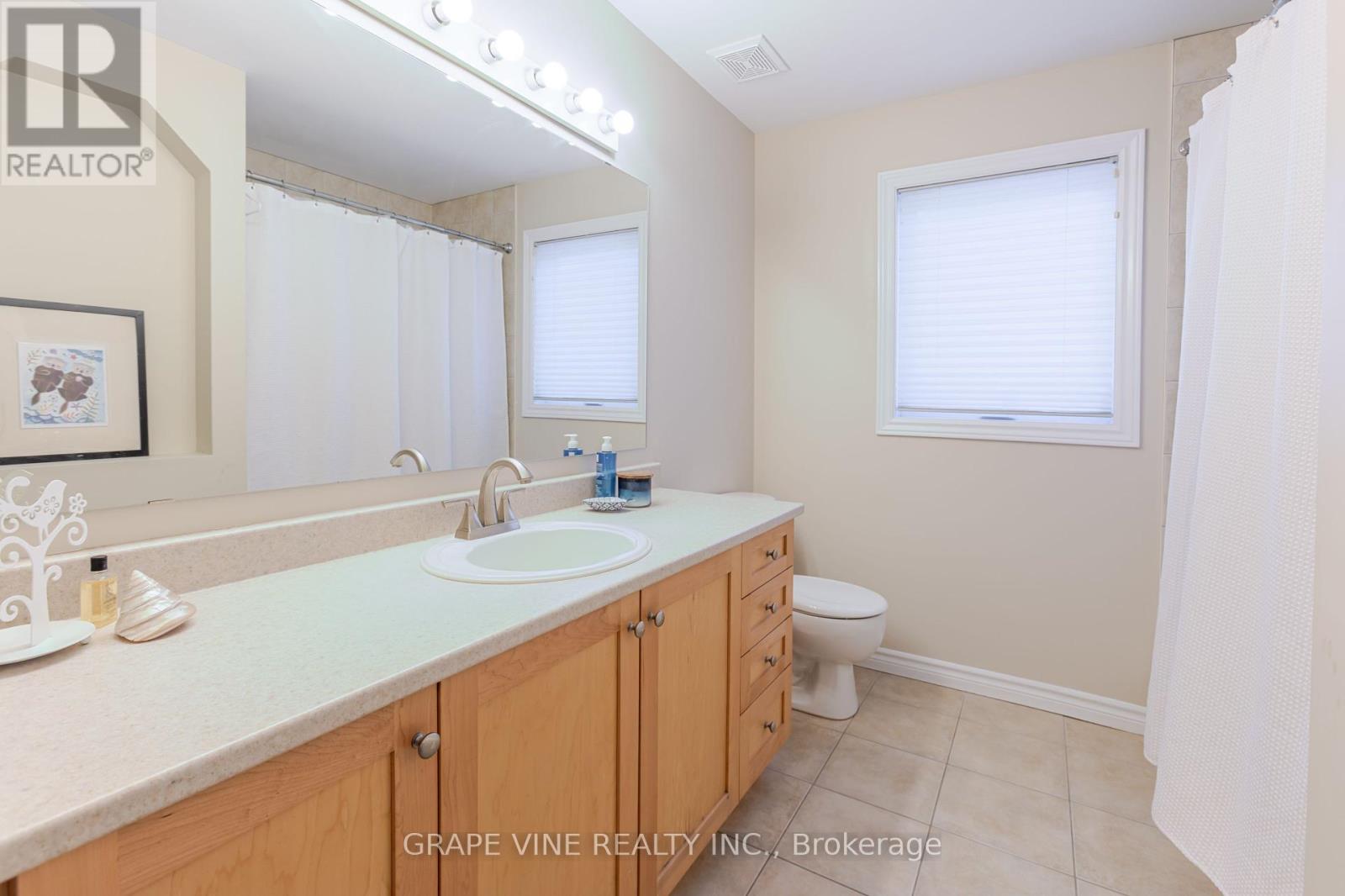 22 Blackshire Circle, Ottawa, Ontario  K2J 5L8 - Photo 34 - X12156170