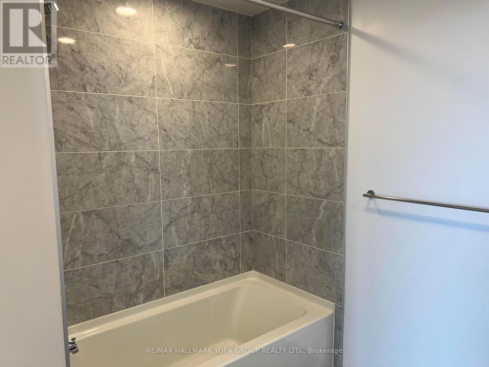 1523 - 20 O'neill Road, Toronto, Ontario  M3C 0R2 - Photo 13 - C12156212