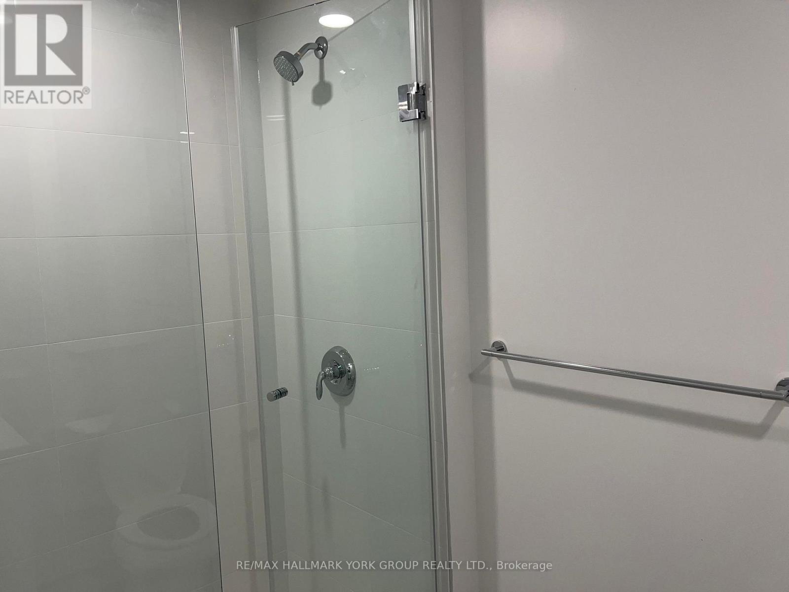 1523 - 20 O'neill Road, Toronto, Ontario  M3C 0R2 - Photo 6 - C12156212