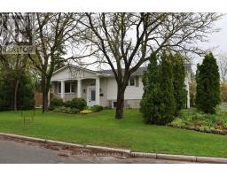 1690 PINEHILL DRIVE, Peterborough West, Ontario