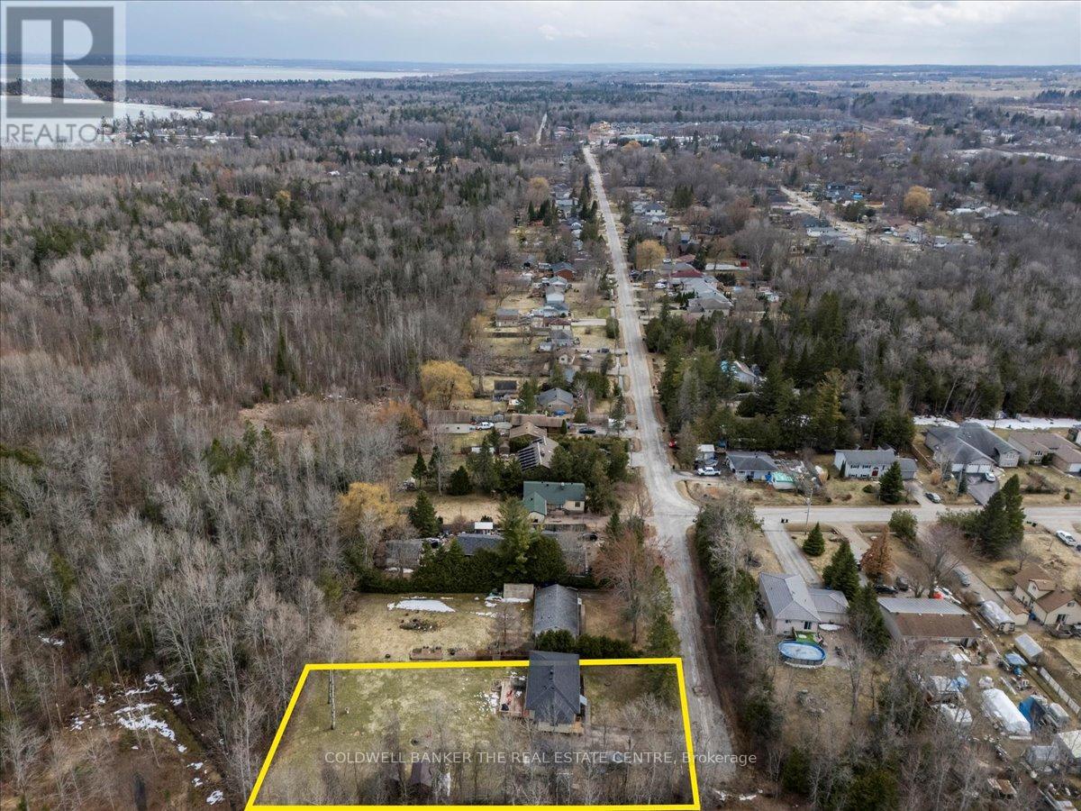 1121 Ferrier Avenue, Innisfil, Ontario  L0L 1W0 - Photo 29 - N12156162