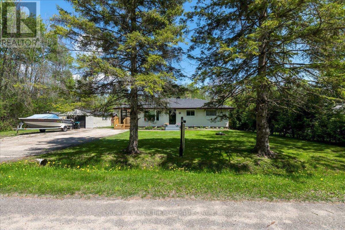 1121 Ferrier Avenue, Innisfil, Ontario  L0L 1W0 - Photo 32 - N12156162