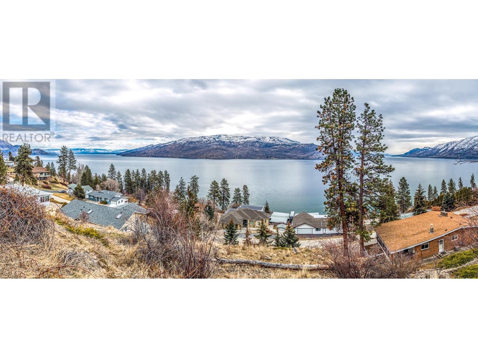 6341 Bulyea Avenue, Peachland, BC V0H1X7